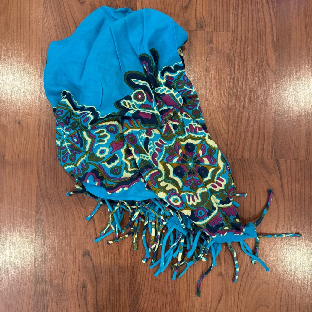 Vibrant Printed Square Scarf with Fringe - Picture 3 of 3